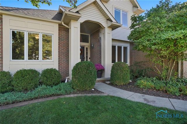 1371 Eastridge Drive, Waterville, OH 43566