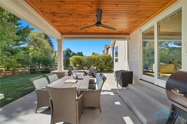 1371 Eastridge Drive, Waterville, OH 43566