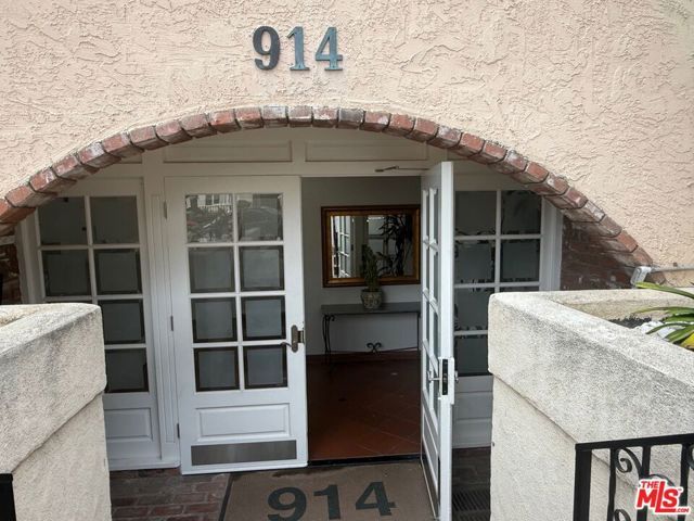 914 Lincoln Boulevard 301, Santa Monica, CA 90403