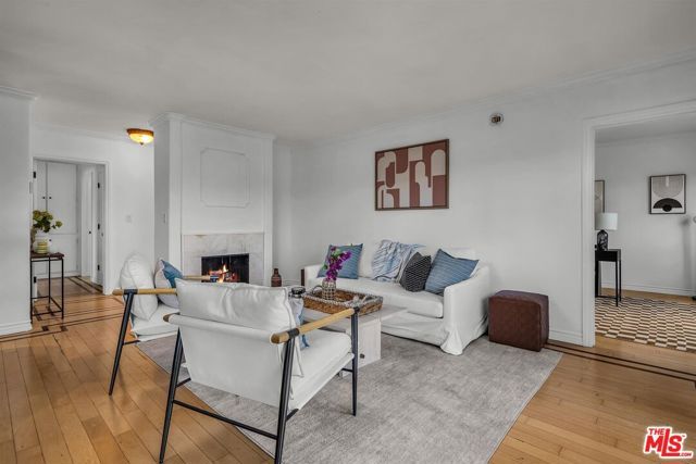 914 Lincoln Boulevard 301, Santa Monica, CA 90403