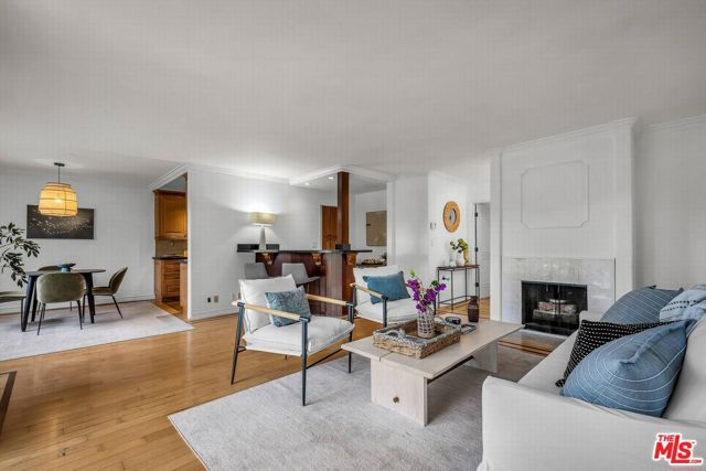 914 Lincoln Boulevard 301, Santa Monica, CA 90403