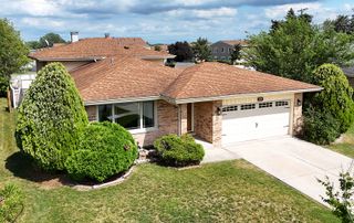 16401 Prairie Drive, Tinley Park, IL 60477