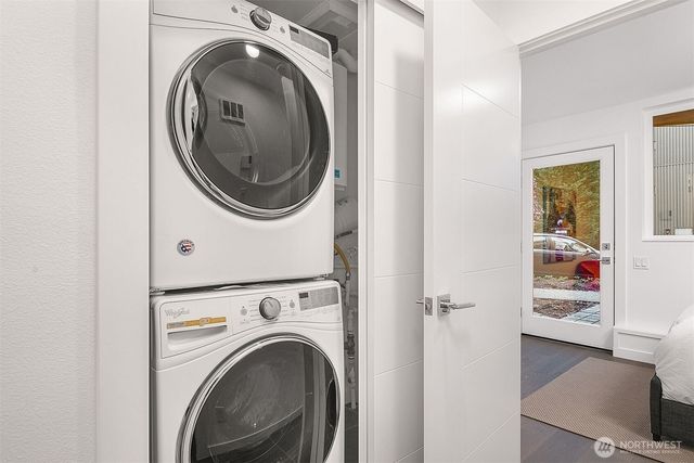 5114 24th Avenue NE, Seattle, WA 98105