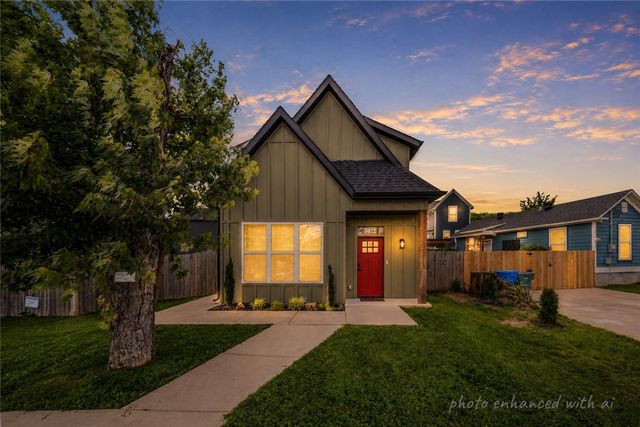 3022 Old Farmington Road, Fayetteville, AR 72704