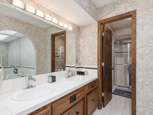 8127 Pennsylvania Circle, Bloomington, MN 55438
