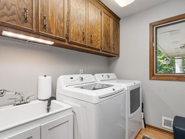 8127 Pennsylvania Circle, Bloomington, MN 55438