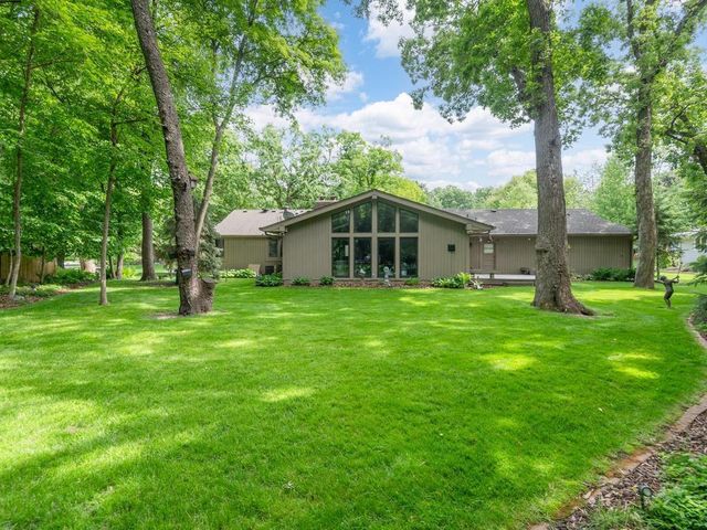 8127 Pennsylvania Circle, Bloomington, MN 55438