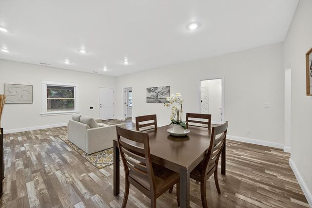 400 Pacific, Lodi, CA 95242