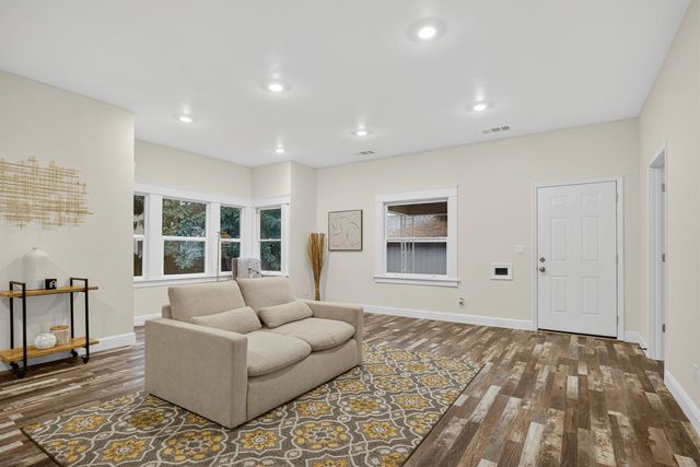 400 Pacific, Lodi, CA 95242