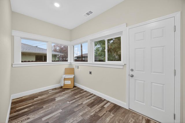 400 Pacific, Lodi, CA 95242