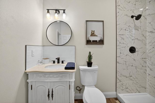 400 Pacific, Lodi, CA 95242