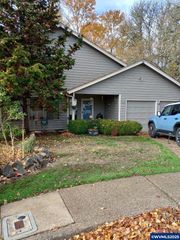 3146 NW Greenbriar Pl, Corvallis, OR 97330