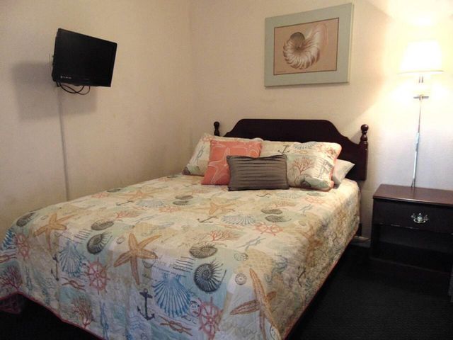 6300 Seawall Boulevard, Galveston, TX 77551