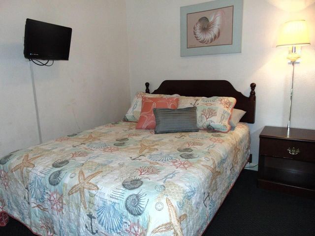 6300 Seawall Boulevard, Galveston, TX 77551