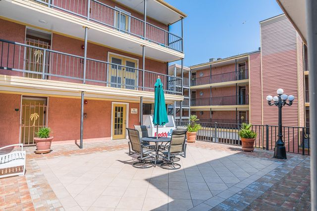 6300 Seawall Boulevard, Galveston, TX 77551