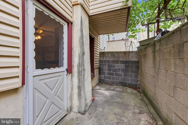 917 S 10TH ST, Philadelphia, PA 19147