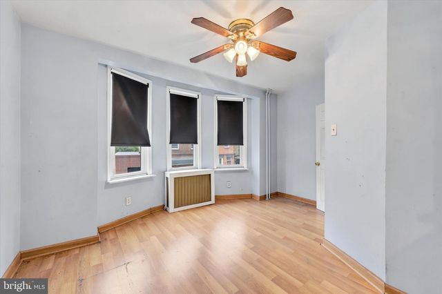 917 S 10TH ST, Philadelphia, PA 19147