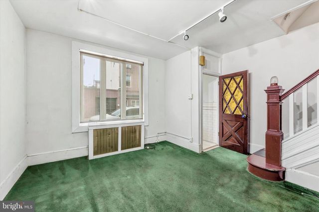 917 S 10TH ST, Philadelphia, PA 19147