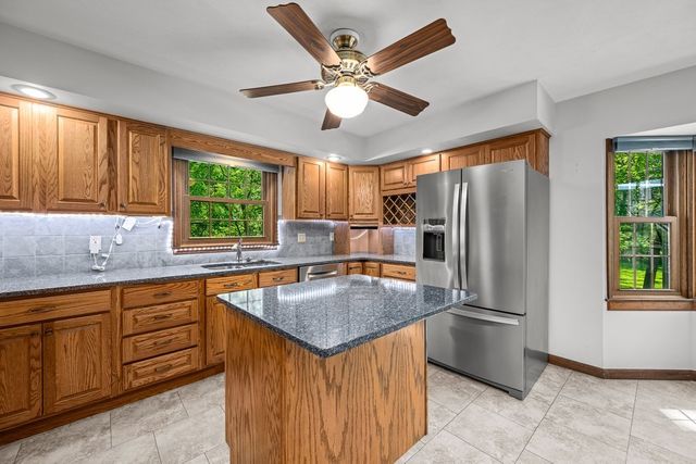 8230 217th Street N, Port Byron, IL 61275