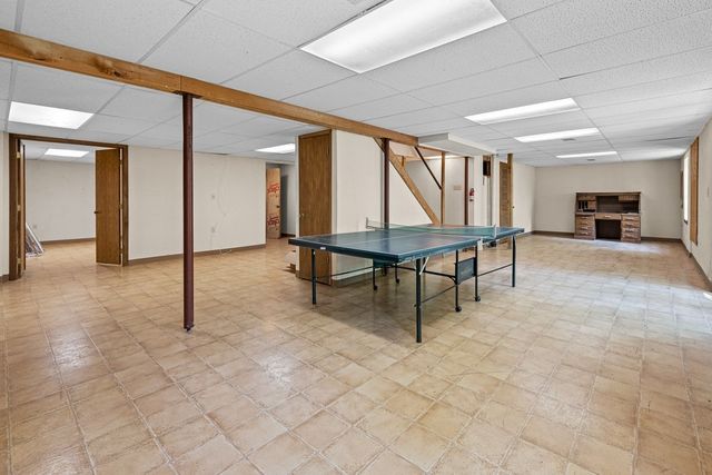 8230 217th Street N, Port Byron, IL 61275