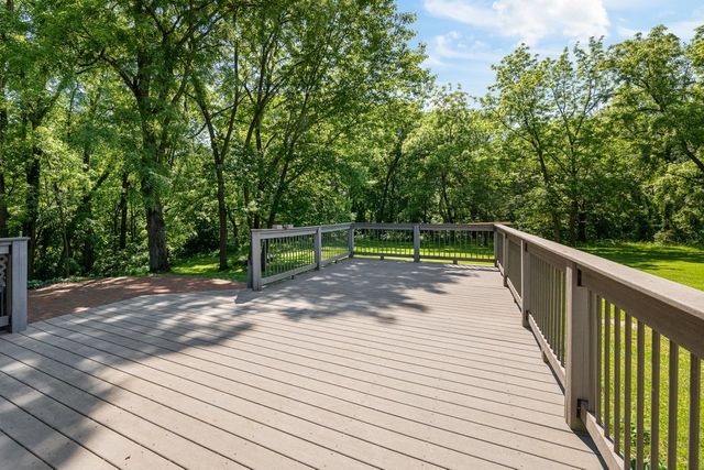 8230 217th Street N, Port Byron, IL 61275