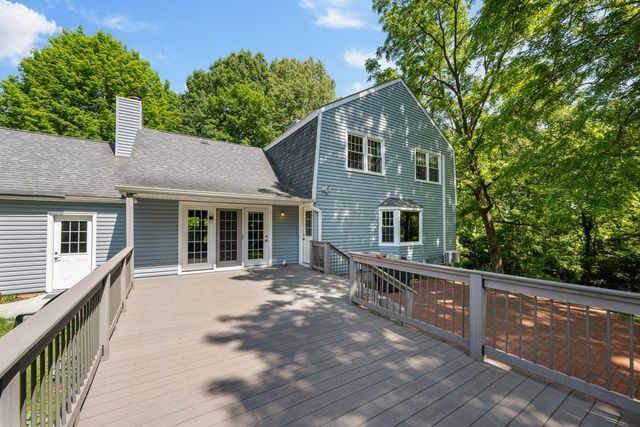 8230 217th Street N, Port Byron, IL 61275