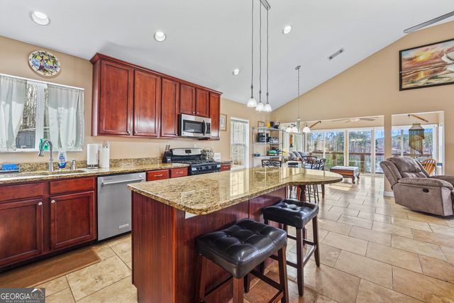 56 Sunglow Court, Sparta, GA 31087