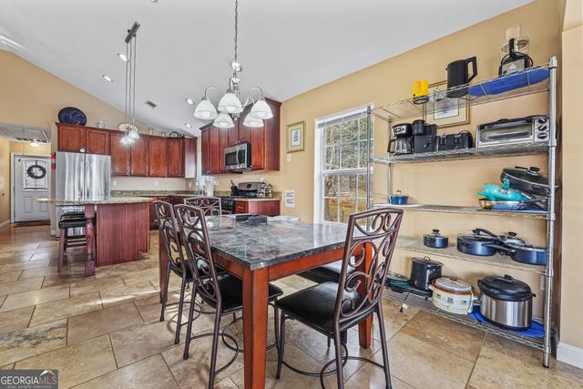 56 Sunglow Court, Sparta, GA 31087