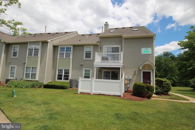 607A TRESCOTT PL, Mount Laurel, NJ 08054