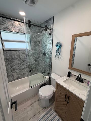 370 Wilma Circle 6, Riviera Beach, FL 33404