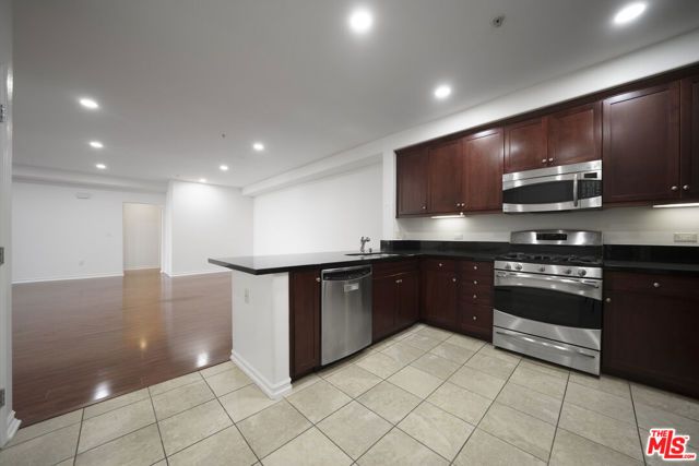 629 Traction Avenue 511, Los Angeles, CA 90013