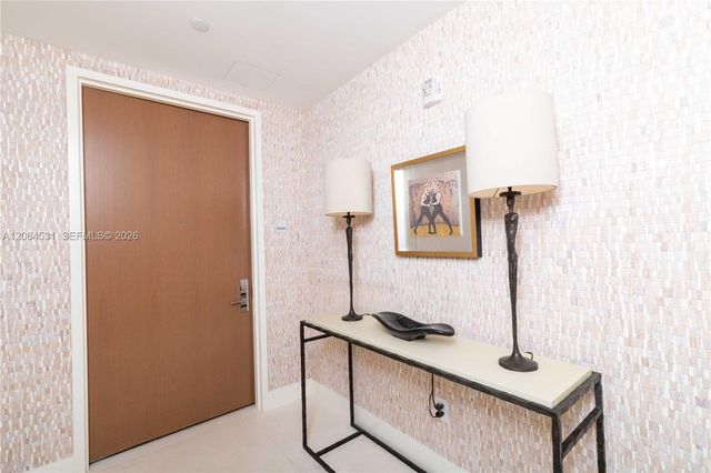 10201 E Collins Avenue 1002, Bal Harbour, FL 33154