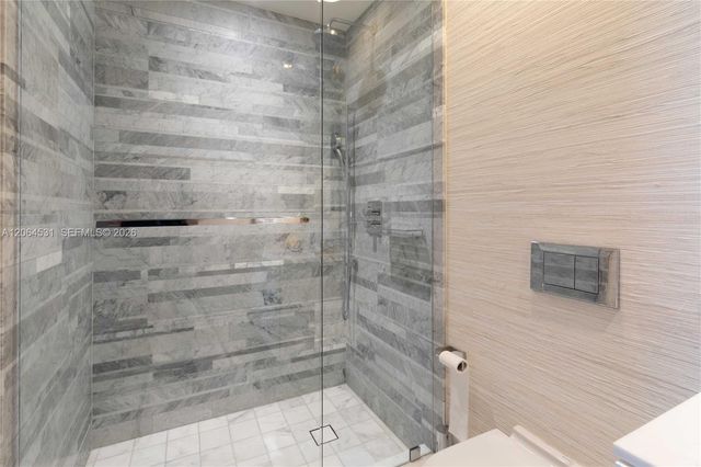 10201 E Collins Avenue 1002, Bal Harbour, FL 33154