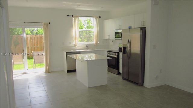1501 SE 27th Rd 1501, Homestead, FL 33035