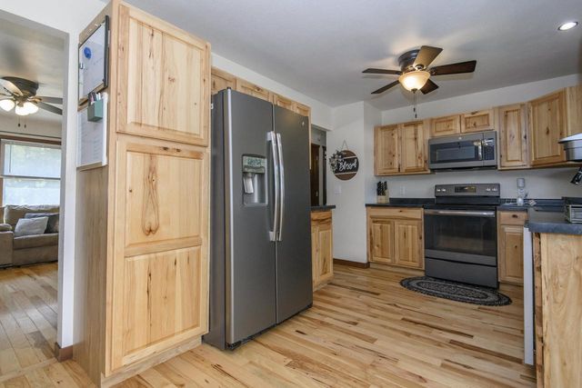 2018 Robin STREET, West Bend, WI 53090