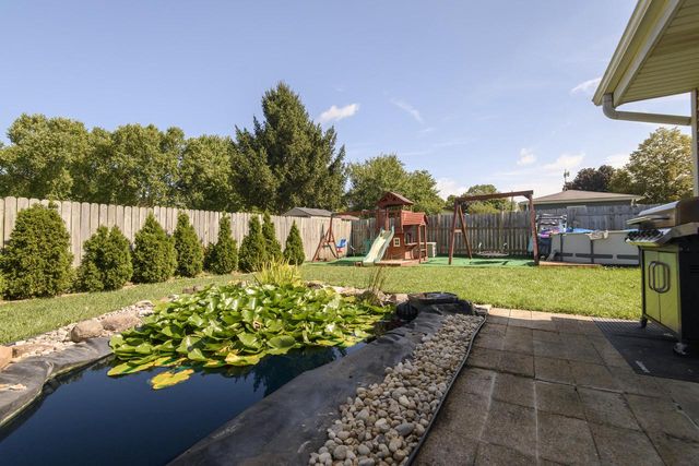 2018 Robin STREET, West Bend, WI 53090