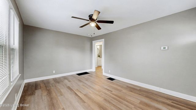 621 Beecher St, Louisville, KY 40215