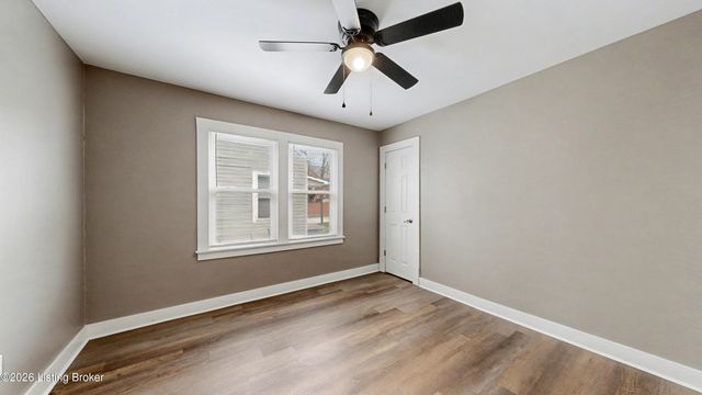 621 Beecher St, Louisville, KY 40215