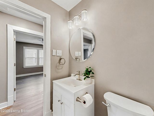 621 Beecher St, Louisville, KY 40215