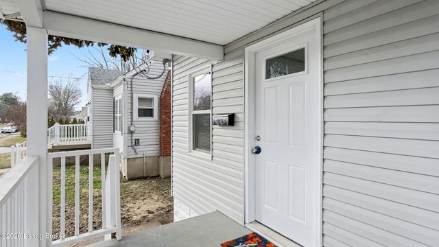 621 Beecher St, Louisville, KY 40215