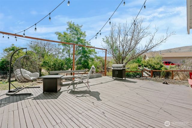 6390 Cove Road, Ellensburg, WA 98926