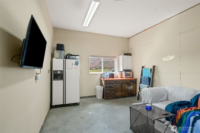 6390 Cove Road, Ellensburg, WA 98926