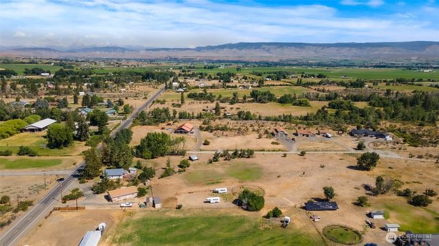 6390 Cove Road, Ellensburg, WA 98926