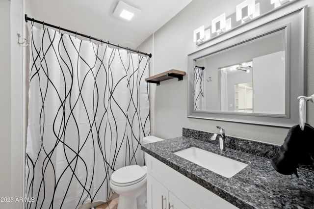 845 E GRANDVIEW Street, Mesa, AZ 85203