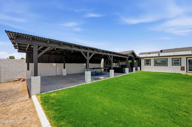 845 E GRANDVIEW Street, Mesa, AZ 85203