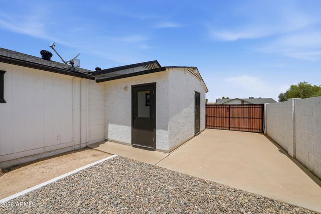 845 E GRANDVIEW Street, Mesa, AZ 85203