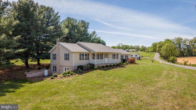 1018 COFFMAN RD, Edinburg, VA 22824