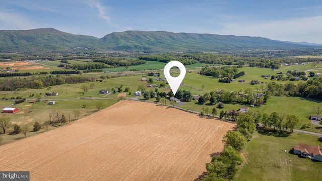 1018 COFFMAN RD, Edinburg, VA 22824