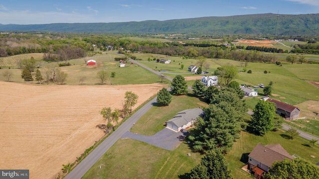 1018 COFFMAN RD, Edinburg, VA 22824
