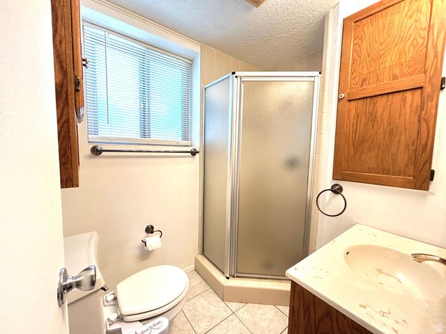 373 E 10450 S, Sandy, UT 84070